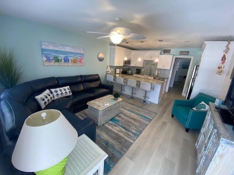 Beachfront Condo On Quiet Treasure Island- 1 Bed St. Pete Beach Exteriér fotografie